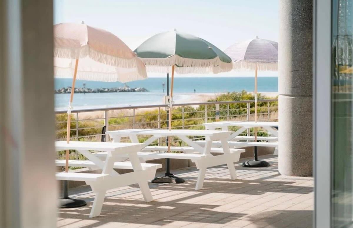 Glenelg Oasis, Pool, Gym, Spa & Sauna, Free Parking, City Views Esterno foto